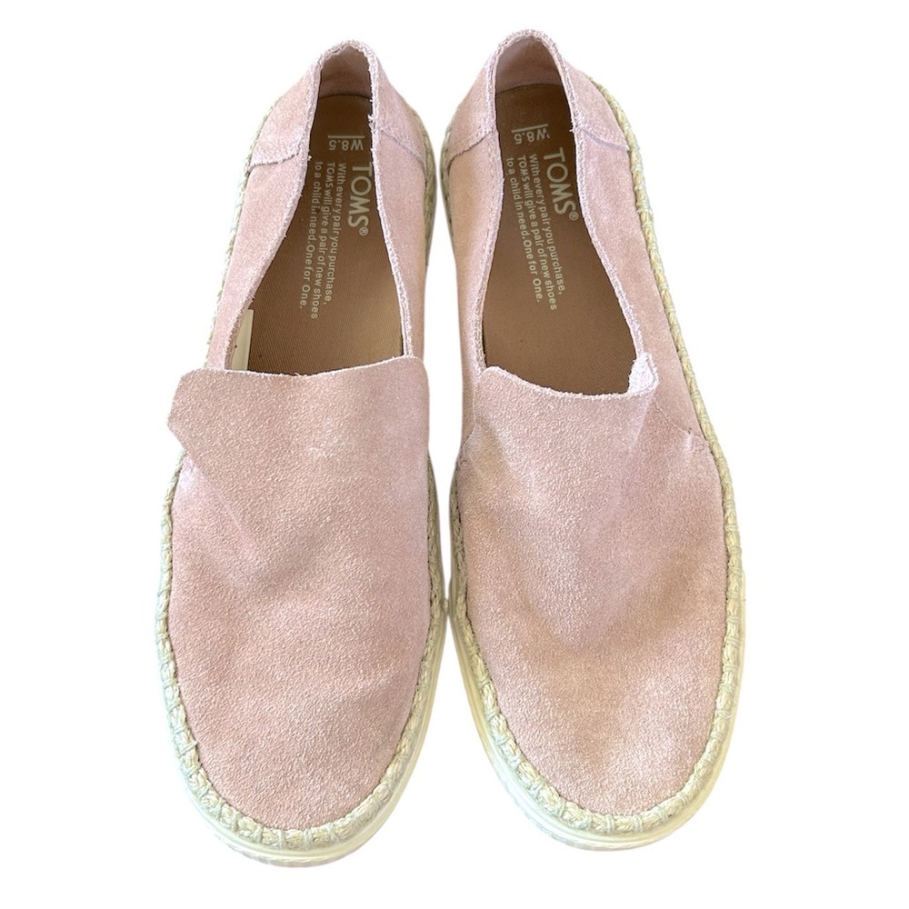 Toms | Women’s like pink suede Slip On Shoes, white rubber soles, size 8.5